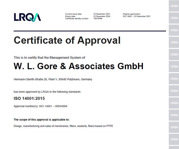 ISO14001登録証の最初のページです。