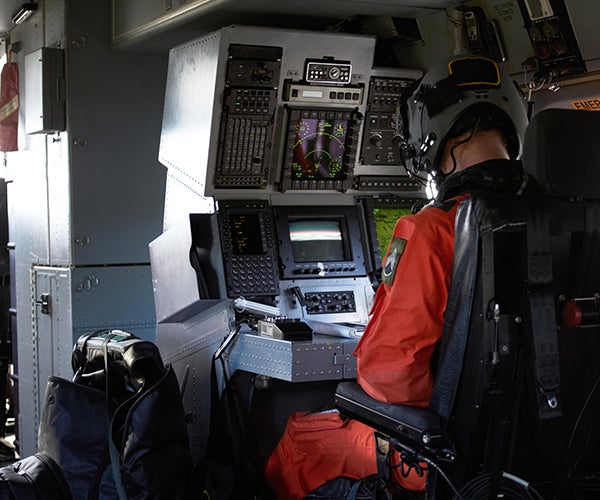 GORE® Abrasion Resistant Cable Jacket for Defense Aircraft | 日本ゴア