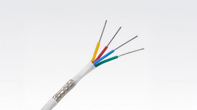 Cat5eイーサネットケーブル クアッドラックス