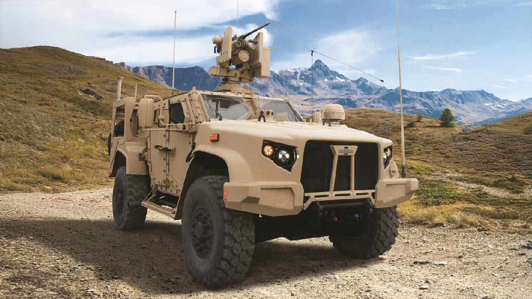 ゴアの軍用車両向け電力用ワイヤー