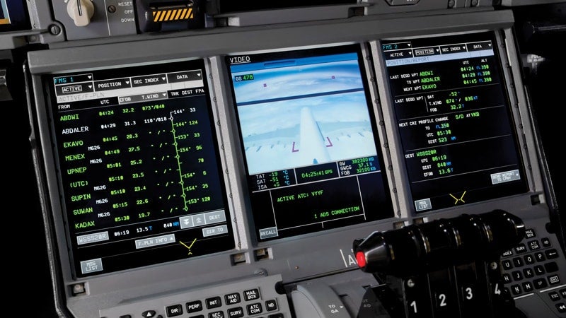 A380の民間航空機アビオニクスにおける光ファイバー