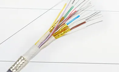 ゴア® HDMIケーブル